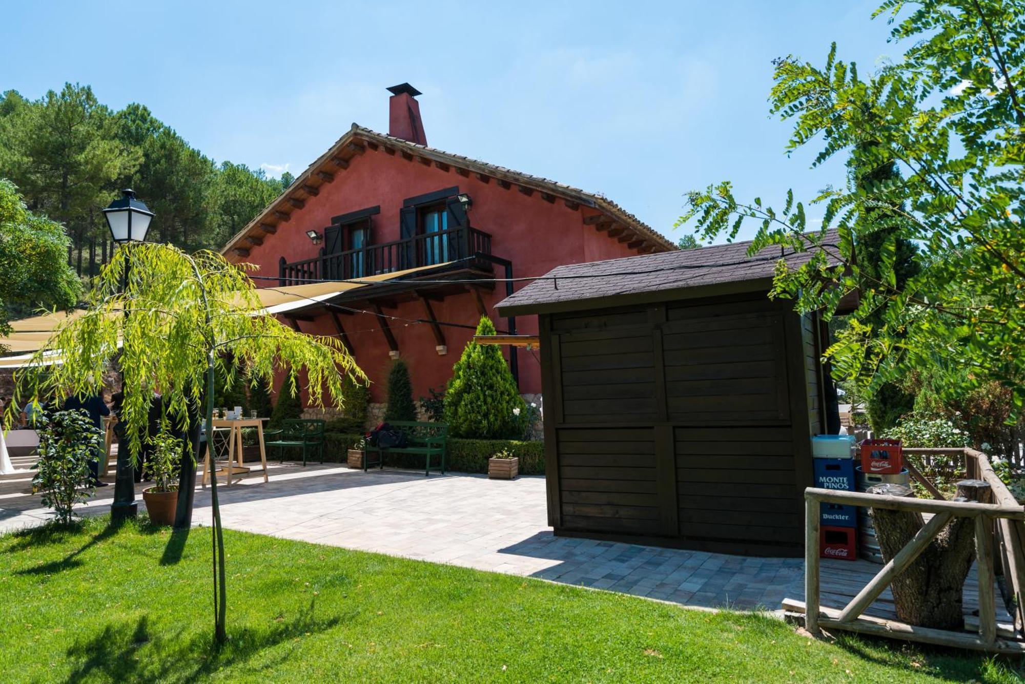 Отель La Casita De Cabrejas Fuentenava De Jabaga Экстерьер фото